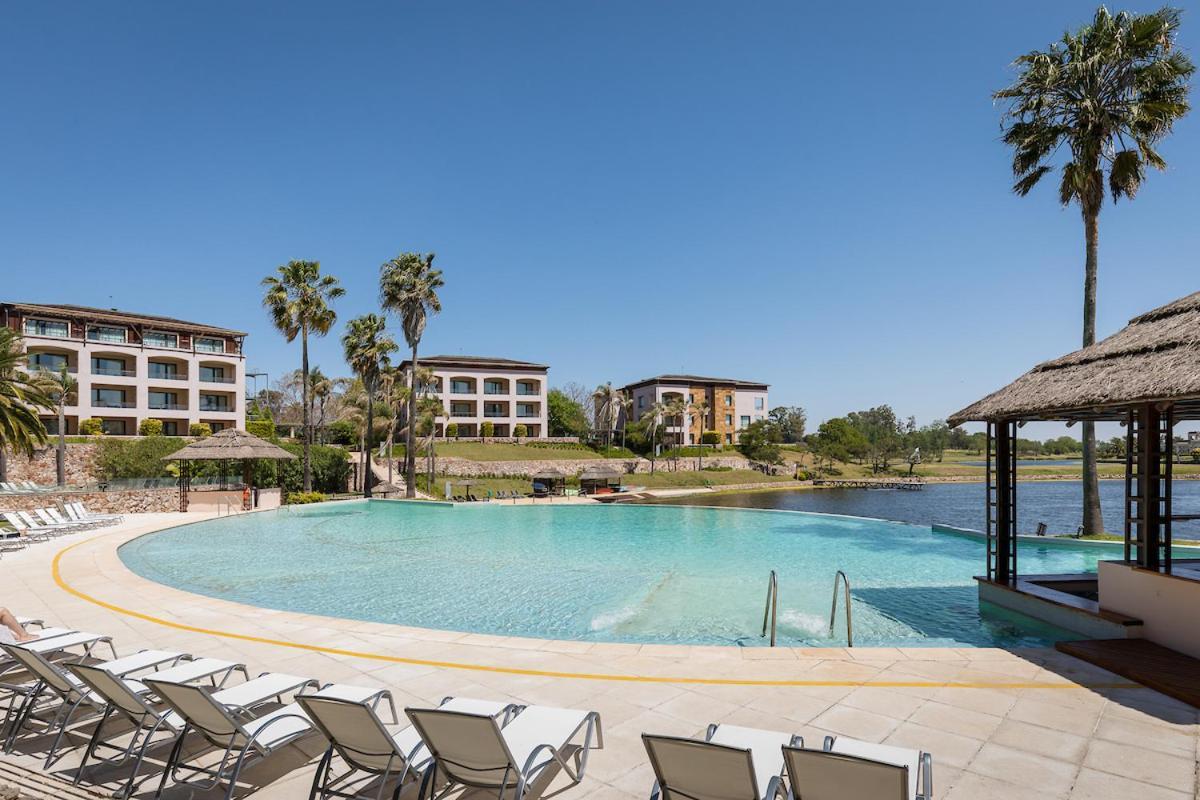 Sofitel La Reserva Cardales Rio Lujan Exterior photo The swimming pool at the resort